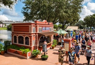 The Epcot International Food & Wine Festival at Walt Disney World Resort in Lake Buena Vista, Fla. features inspired sips and bites at more than 30 marketplaces. Festival guests can pair food with wines, beers, cocktails and ciders as they stroll the promenade guided by a complimentary festival passport. (Matt Stroshane, photographer)