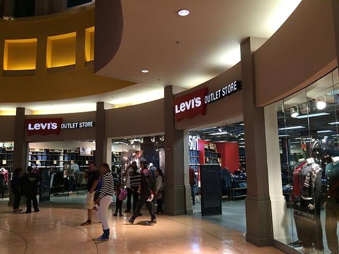 Conheça as lojas da Levi's em Orlando e Miami