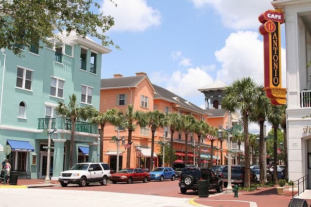 Como comprar um imóvel em Miami ou Orlando?