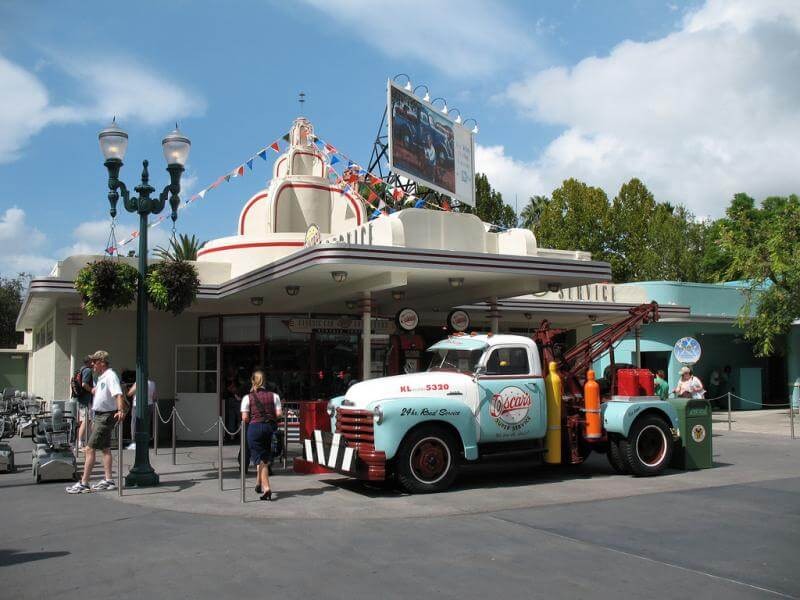Loja Oscar's Super Service & Classic Car Souvenirs