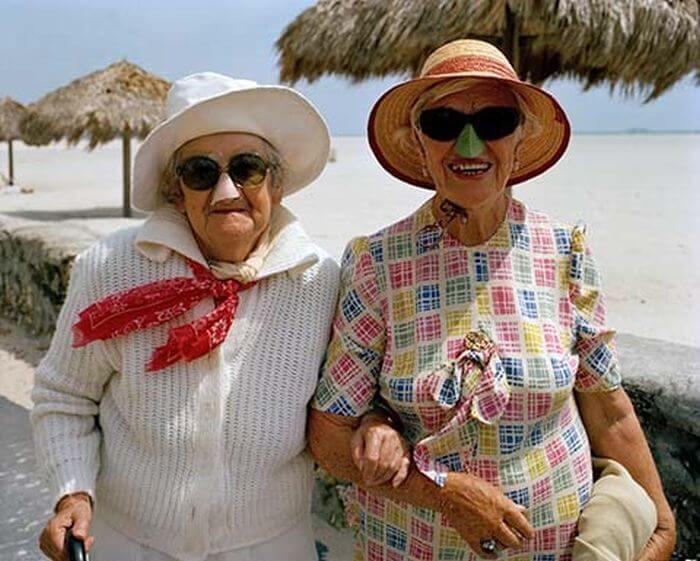 Turistas idosos em Miami