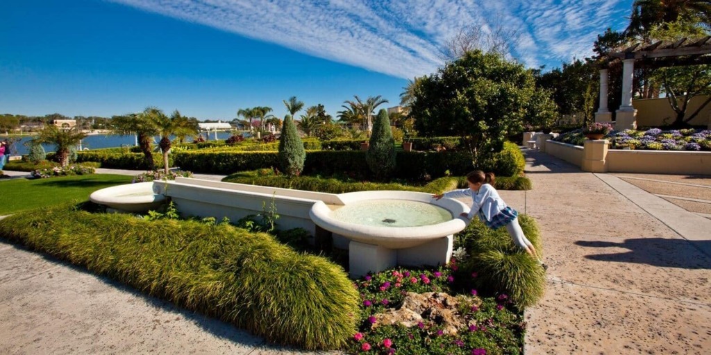 Guia da cidade de Lakeland na Flórida: Hollis Garden em Lakeland, na Flórida