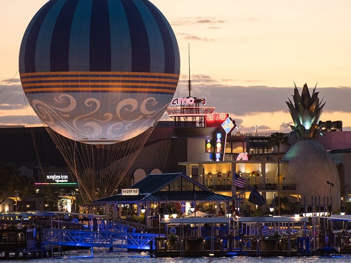 Balão da Disney em Orlando no pôr do sol