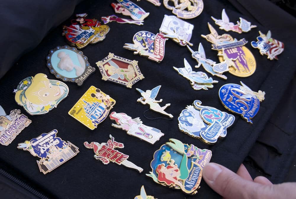 Melhores lojas da Disney para comprar lembrancinhas: Loja Disney’s Pin Traders em Orlando
