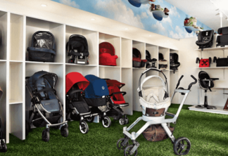 Alugar, comprar ou levar carrinho de bebê aos parques de Orlando