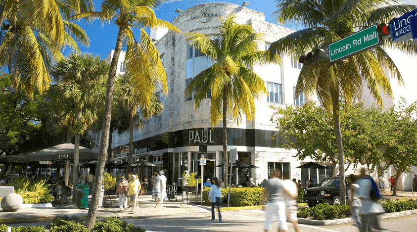 Avenida Lincoln Road em Miami Beach