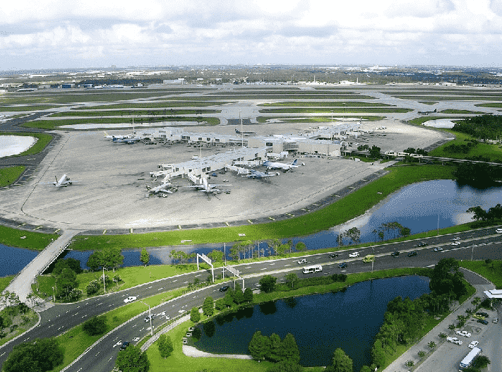 Aeroporto Internacional de Orlando - Vista aérea