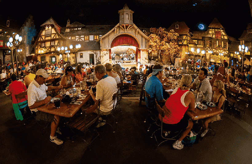 Restaurant Biergarten no Epcot na Disney em Orlando 