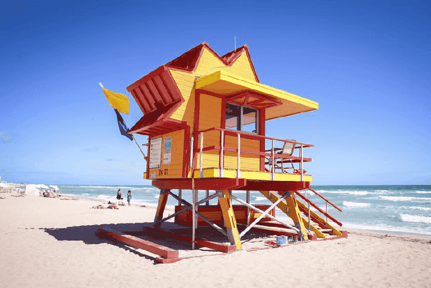  Cabanas dos salva-vidas em South Beach Miami 