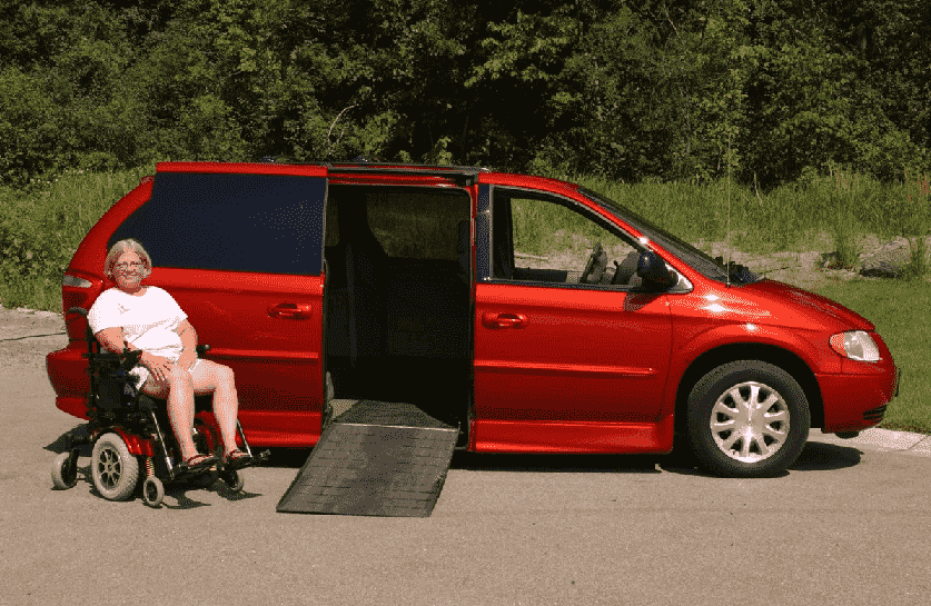 Minivan com aluguel acessível em Orlando
