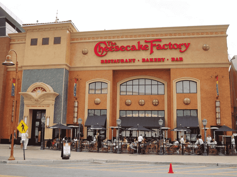 Restaurante Cheesecake Factory em Miami e Orlando: entrada