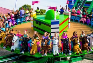 Brinquedo Mia's Riding Adventure do Legoland Orlando