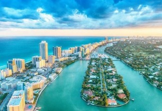 Viajar sozinho para Miami