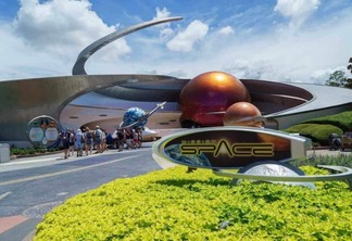 Space Restaurant no Epcot da Disney em Orlando