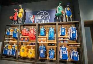 Loja NBA Store na Disney Springs
