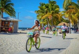 Passeio de bicicleta em Key West