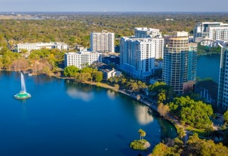VIsta aérea do Lake Eola Park em Orlando