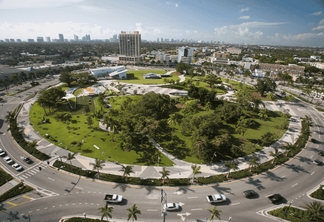 Arts Park at Young Circle | Parque circular em Miami