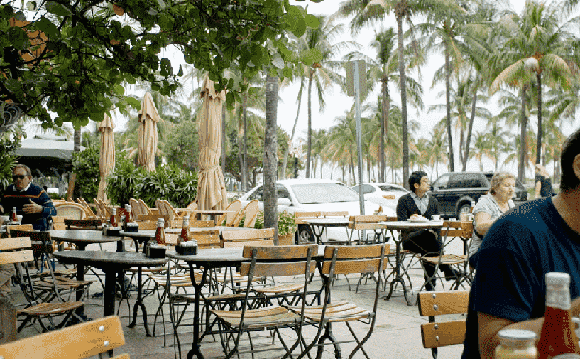 News Cafe en Ocean Drive en Miami 