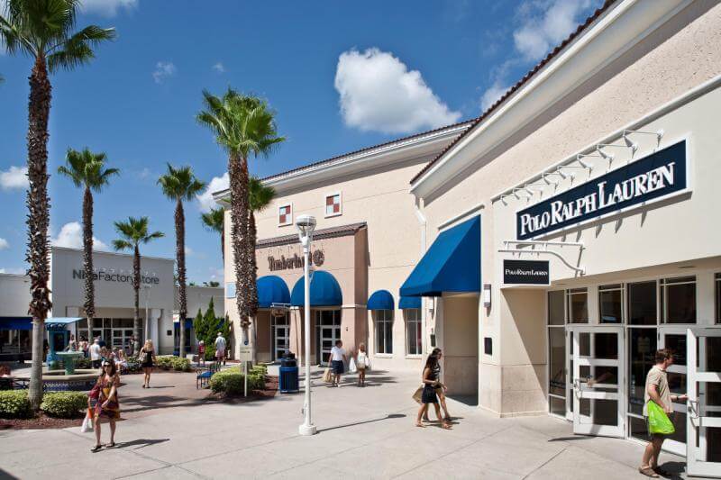 Lojas no Vineland Premium Outlets em Orlando