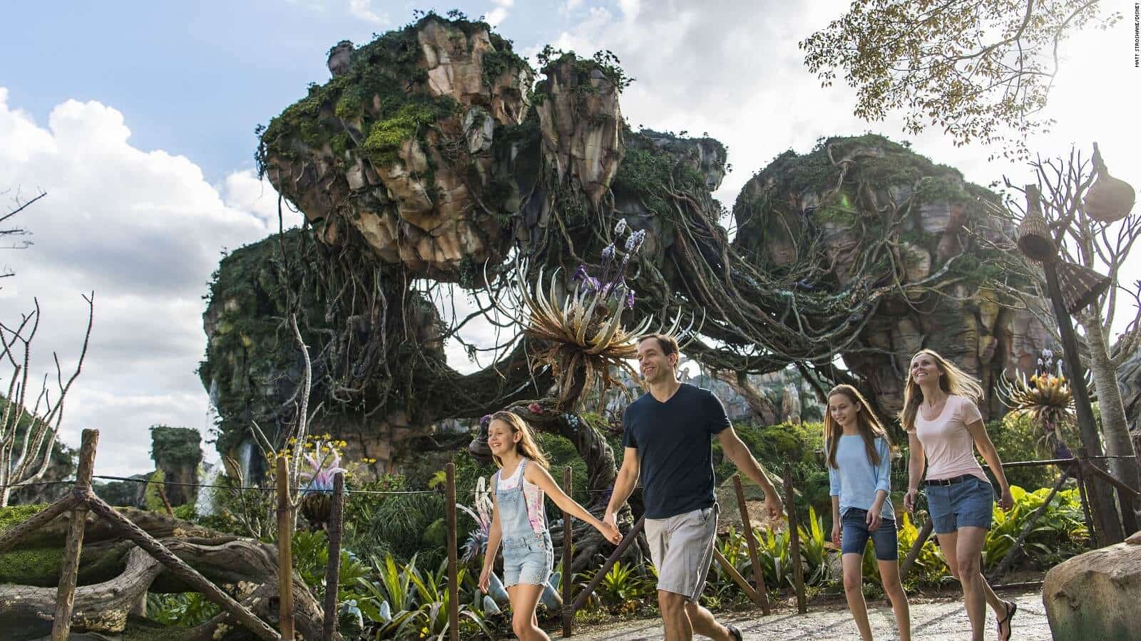 Família no mundo de Avatar no Animal Kingdom da Disney em Orlando