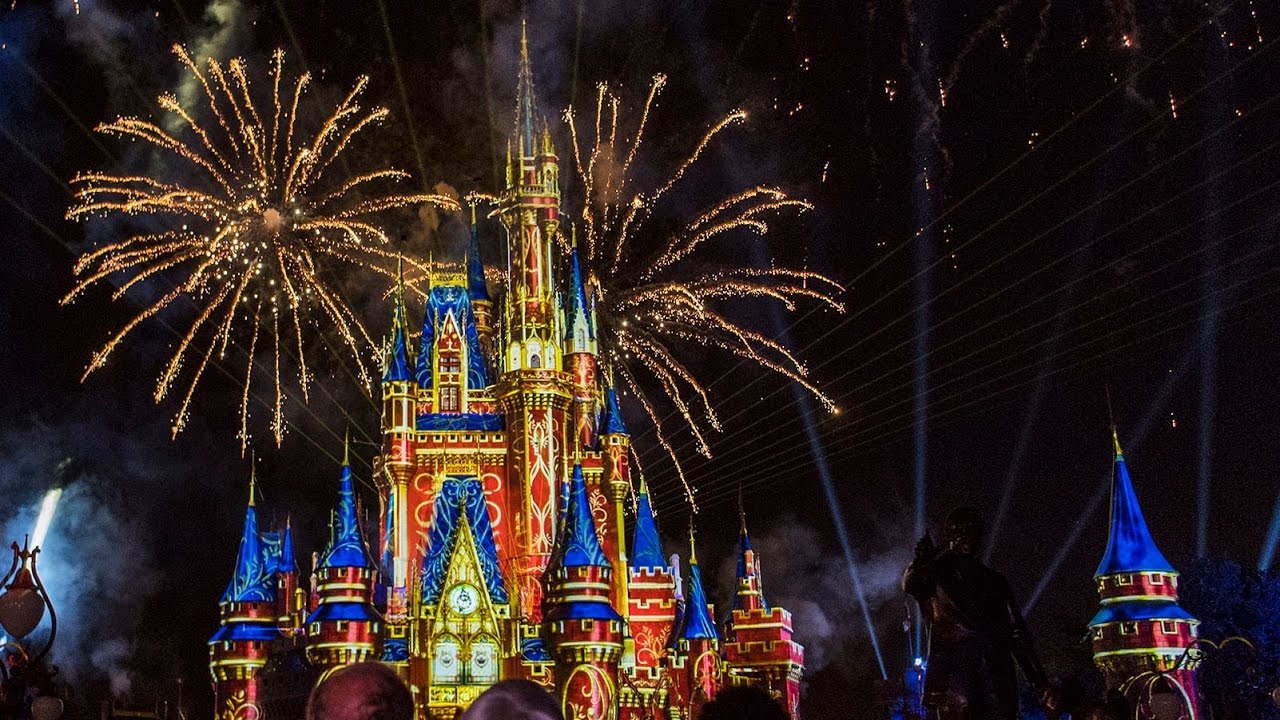 Noite do Show de fogos do Parque Magic Kingdom na Disney