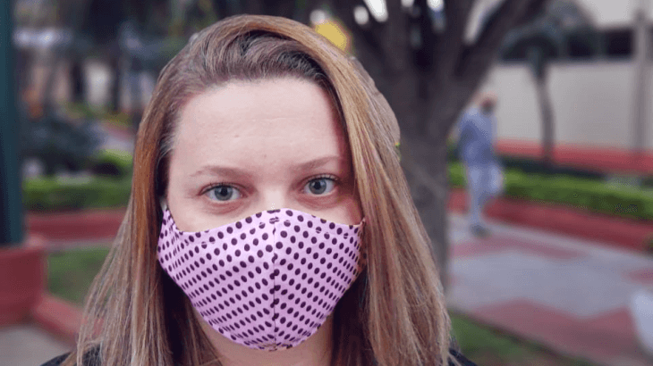 Máscara facial de proteção contra o coronavírus