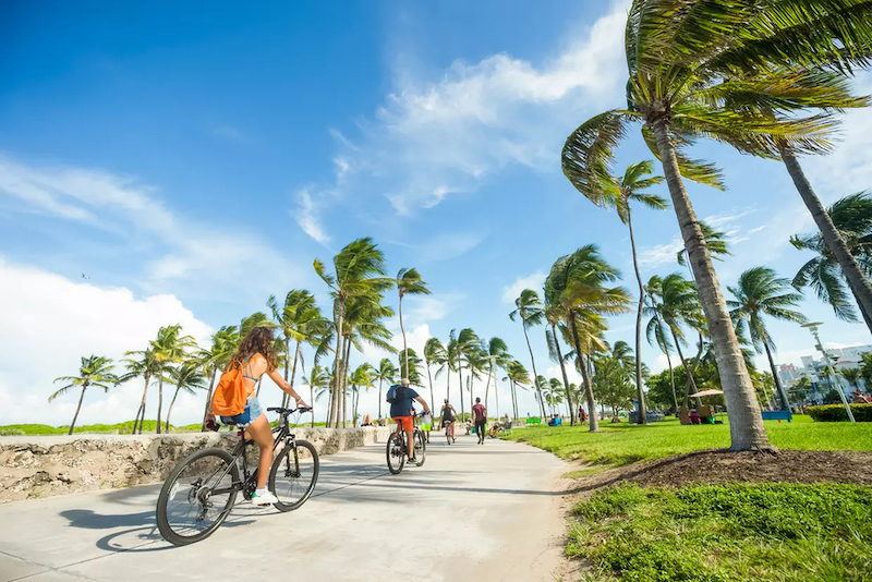 Ciclistas em Miami