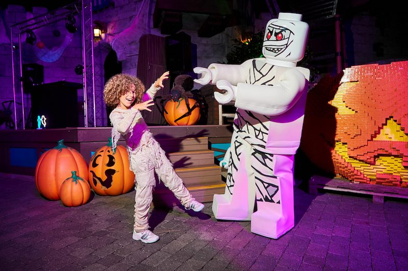 Monster Party no Halloween Brick-or-Treat no Legoland Florida